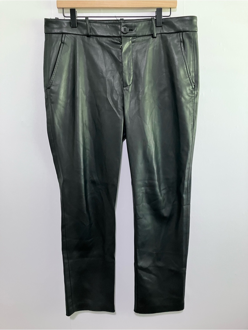 Zara Faux Leather Black Cropped Pants Size Large